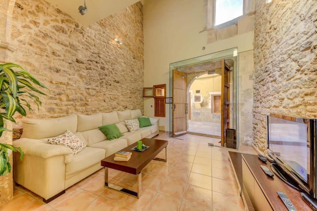 Casa Moll - In The Historical Town Of Alcúdia